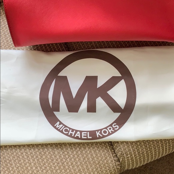 Unused! Red Michael Kors purse w/ storage bag - Picture 5 of 5